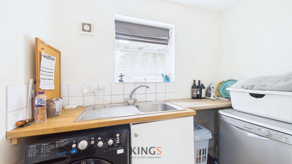 Additional image 8 of Elm Drive, Hatfield, AL10