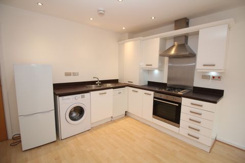 Ellerman Road, City Centre L3