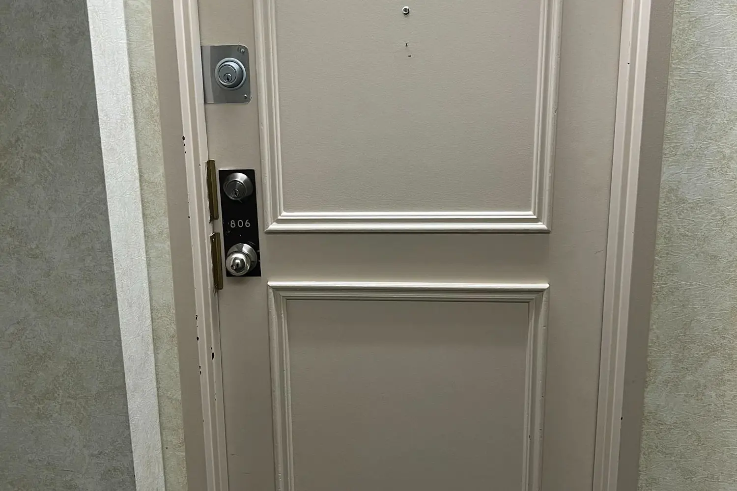 Additional image 2 of 205 Hilda Avenue 806