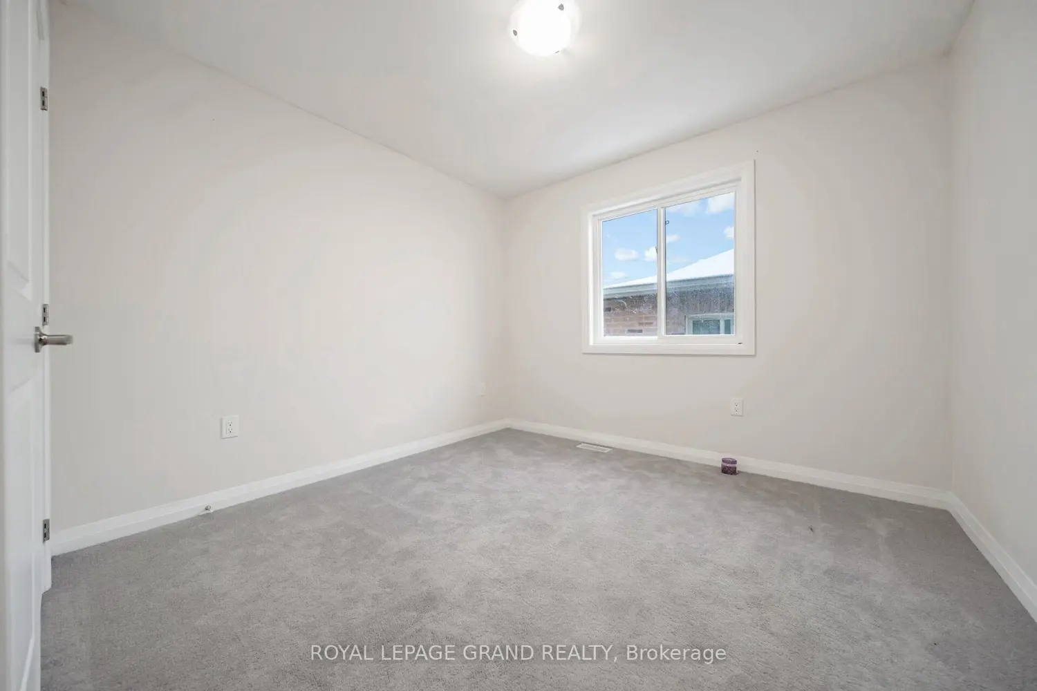 Additional image 4 of 16 Revol Road