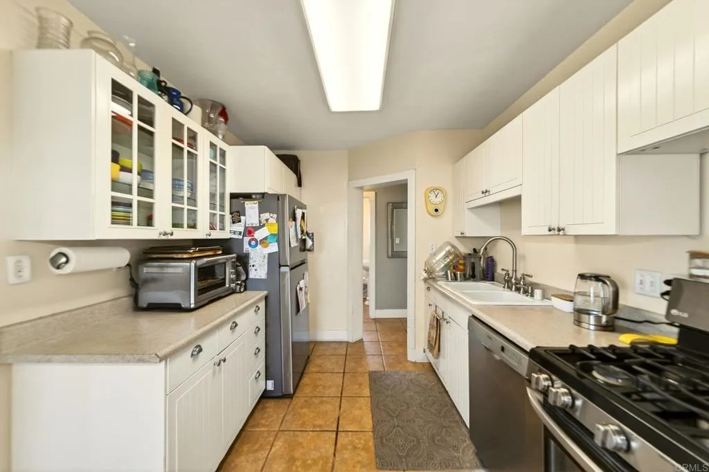 Additional image 21 of 211 W 9th Ave, Escondido, CA 92025