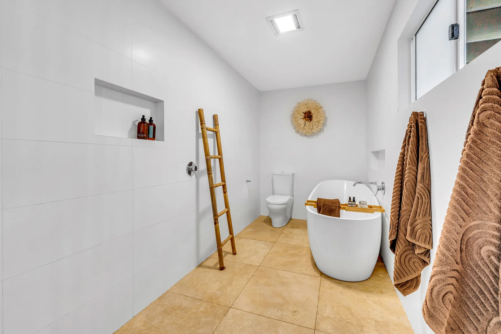 Additional image 17 of 34 Masefield Avenue, Bateau Bay NSW 2261