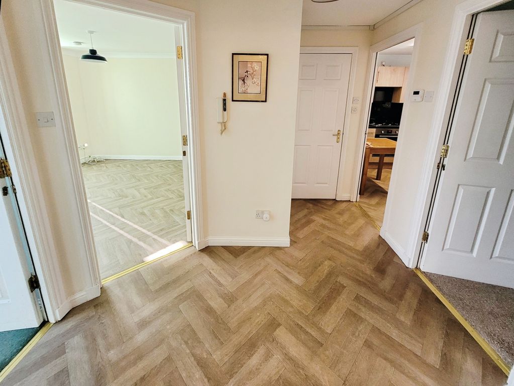 Additional image 8 of 2 bed flat to rentOwen Stone Street, Bathgate EH48