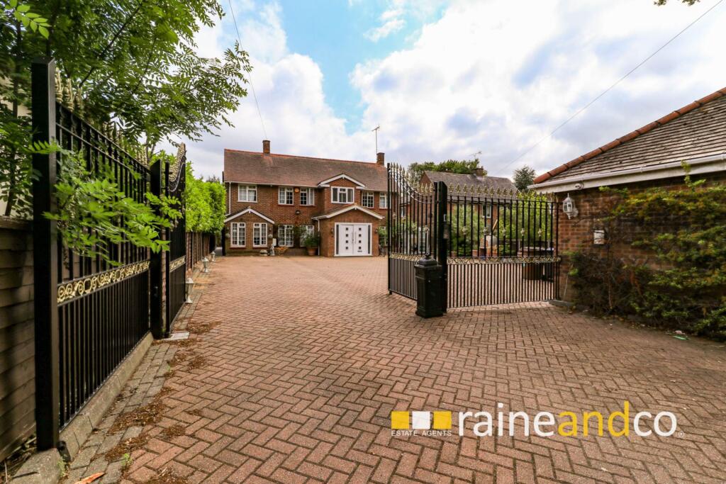 Additional image 5 of St Albans Road West, Hatfield