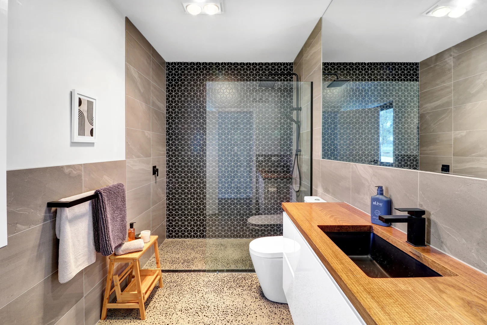 Additional image 10 of 123 Graves Road, Mansfield VIC 3722