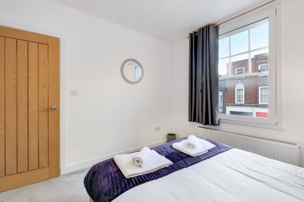 Additional image 18 of 2 bed flat to rentEaston Street, High Wycombe HP11