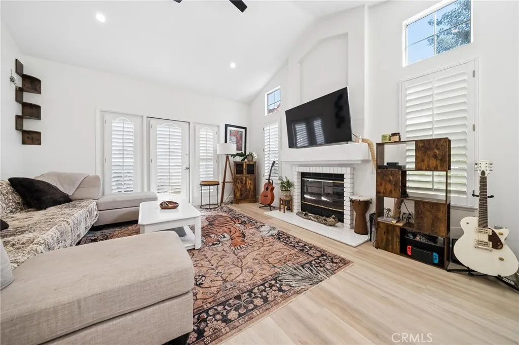 Additional image 12 of 25850 Bellis Drive, Valencia, CA 91355