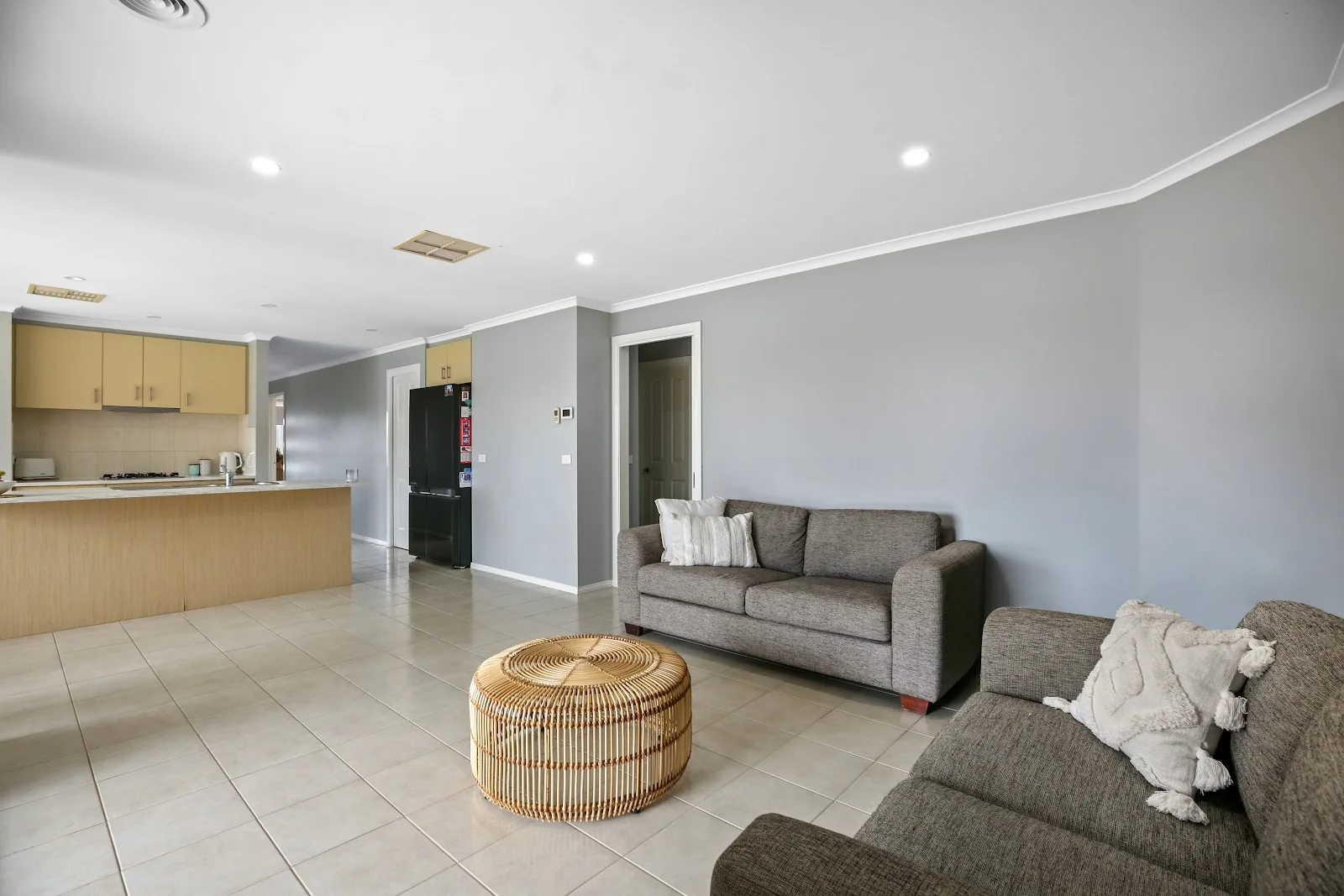 Additional image 8 of 21C Pepperell Drive, Drouin VIC 3818