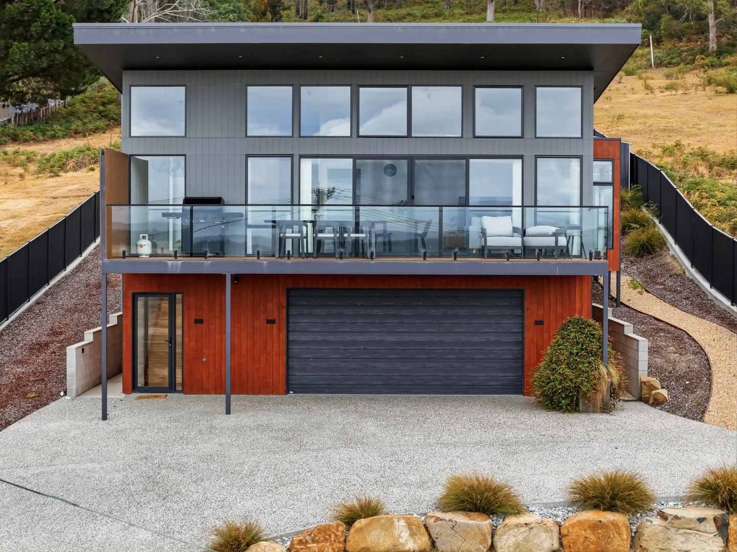 Additional image 38 of 35 High Street, Beaconsfield TAS 7270