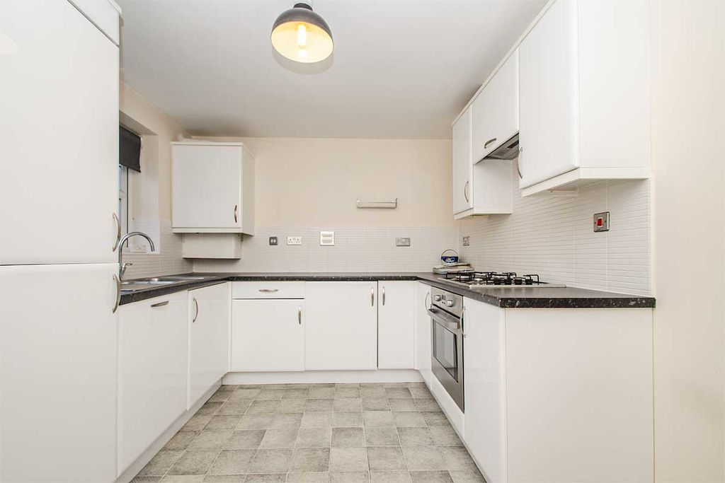 Additional image 2 of 2 bed flat to rentSt Marys House, Victory Close, Lichfield WS14