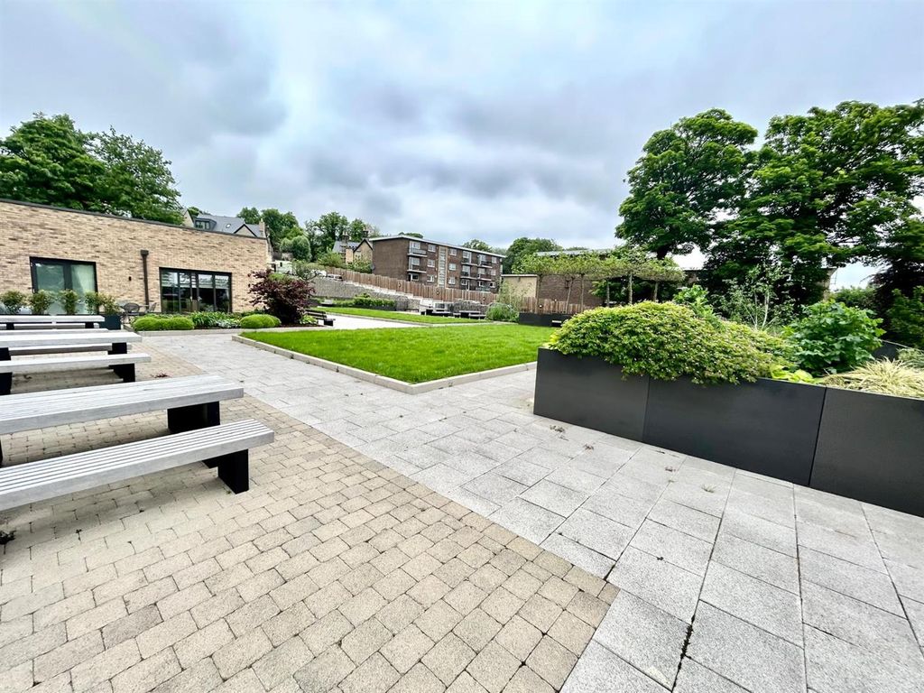 Additional image 15 of 2 bed flat to rentHallam Towers, 272A Fulwood Road, Sheffield S10