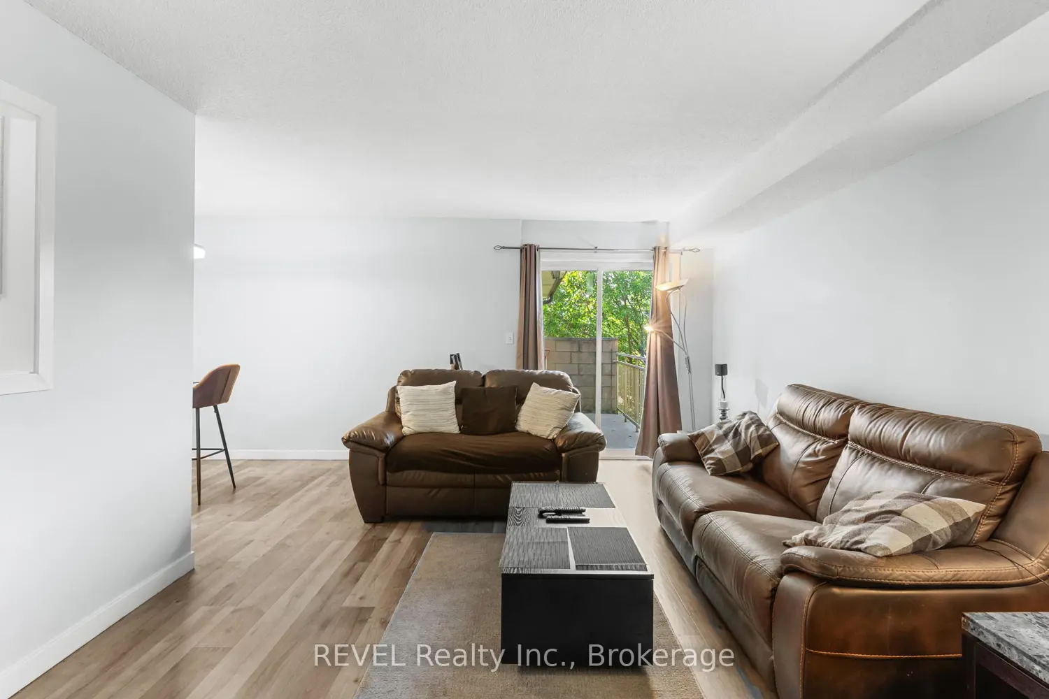 Additional image 12 of 5222 Portage Road 305