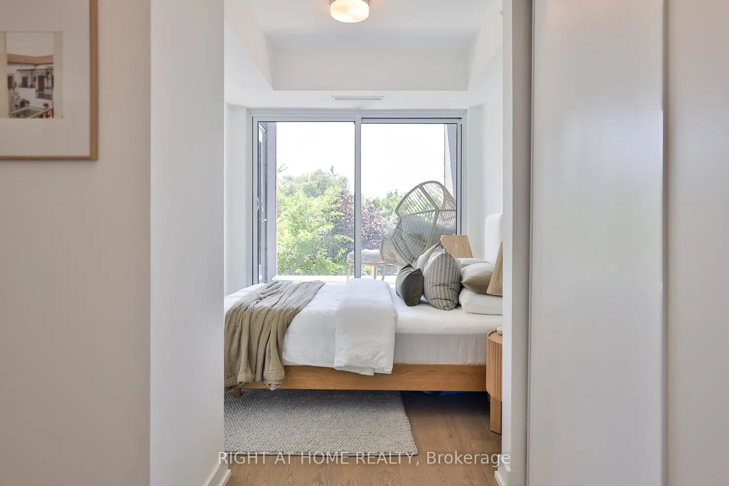 Additional image 13 of 1161 Kingston Road 201