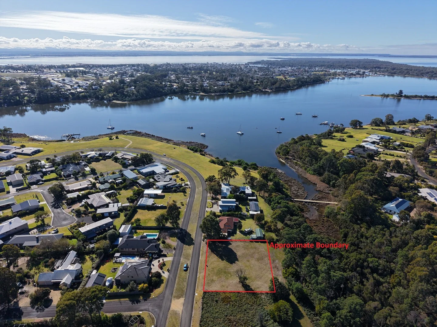 Additional image 2 of 39 Lake Shore Drive, Newlands Arm VIC 3875