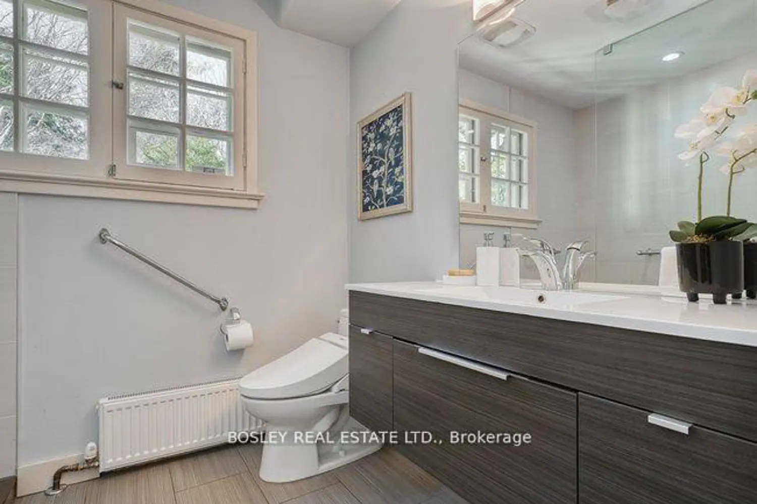 Additional image 2 of 40 Castle Frank Crescent