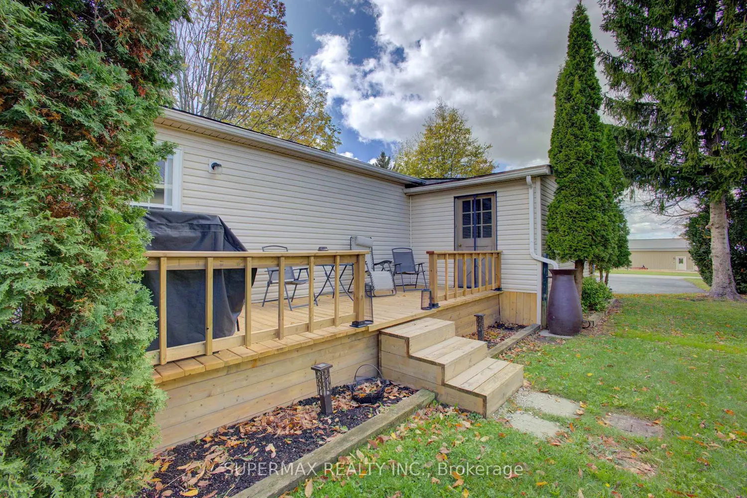 Additional image 16 of 302694 Douglas Street 50