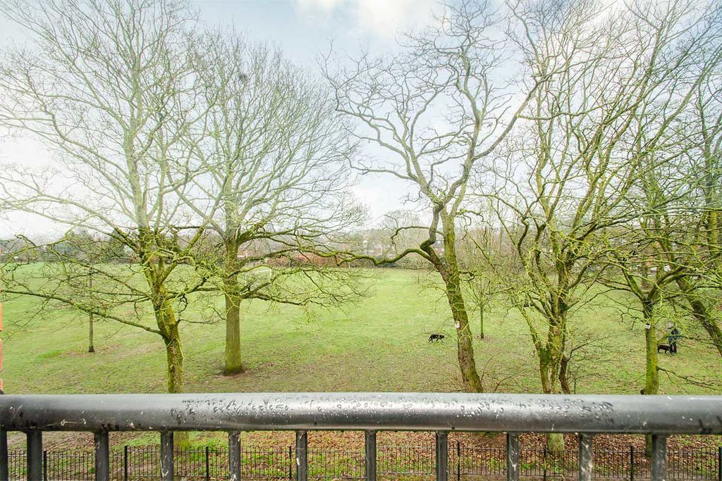 Additional image 14 of 2 bed flat to rentSt Thomas House, Trafalgar Way, Lichfield WS14