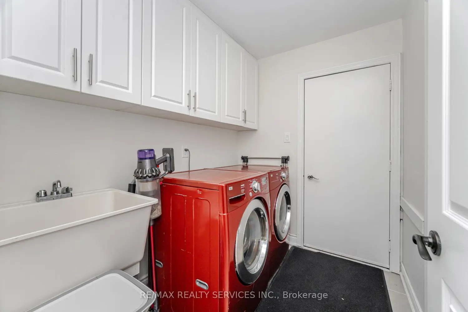 Additional image 6 of 14 Snowberry Court