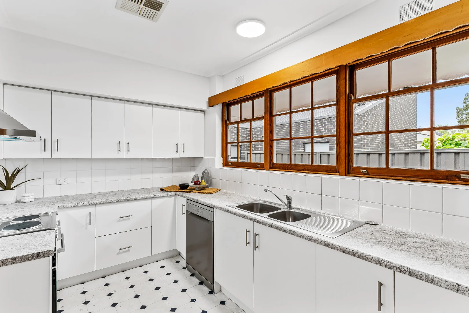 Additional image 12 of 354 Glynburn Road, Kensington Gardens SA 5068