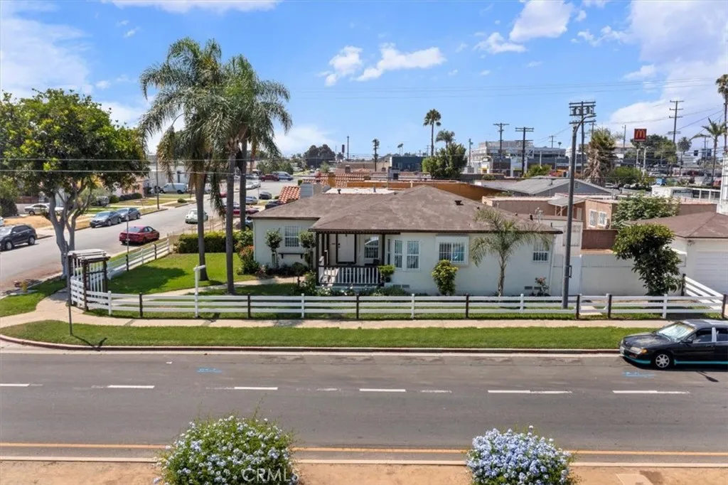 Additional image 48 of 9801 S Hobart Boulevard, Los Angeles, CA 90047
