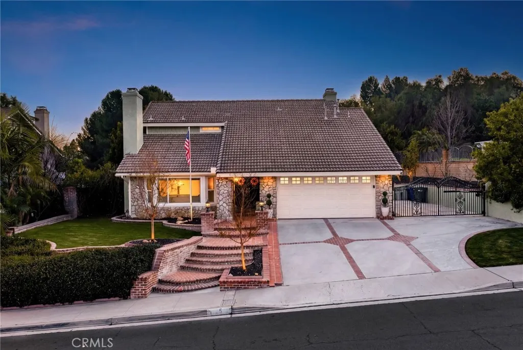 Additional image 2 of 5 Los Felis, Pomona, CA 91766