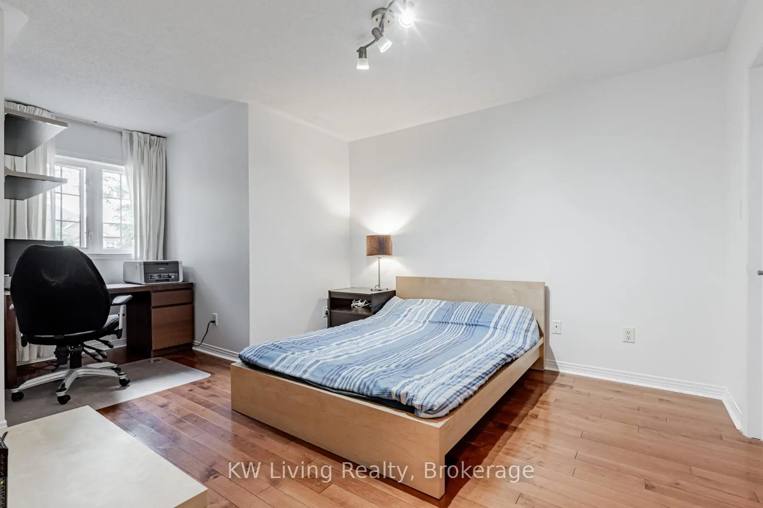 Additional image 12 of 29 Lakespring Drive