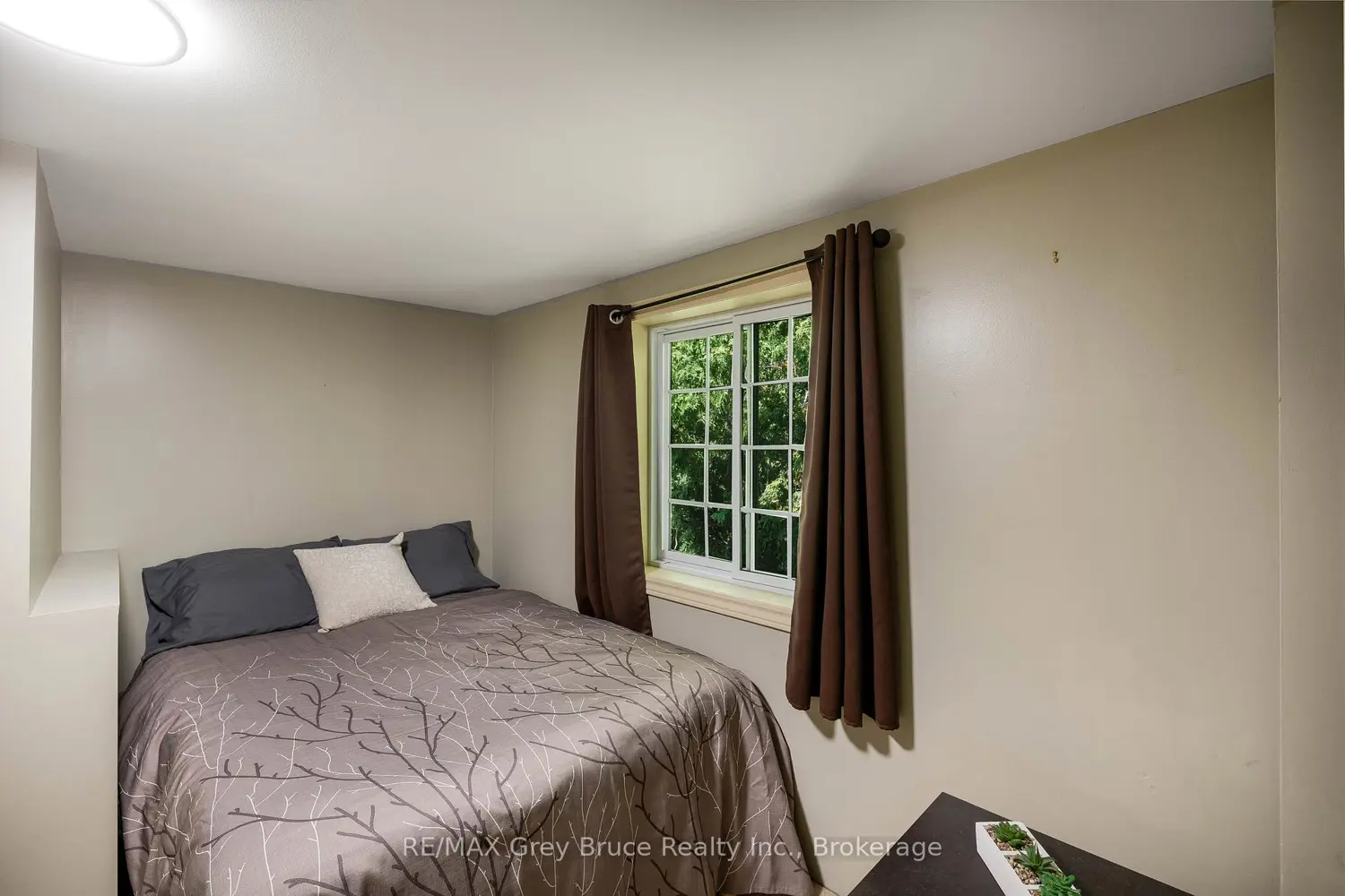 Additional image 9 of 7011 Highway 6