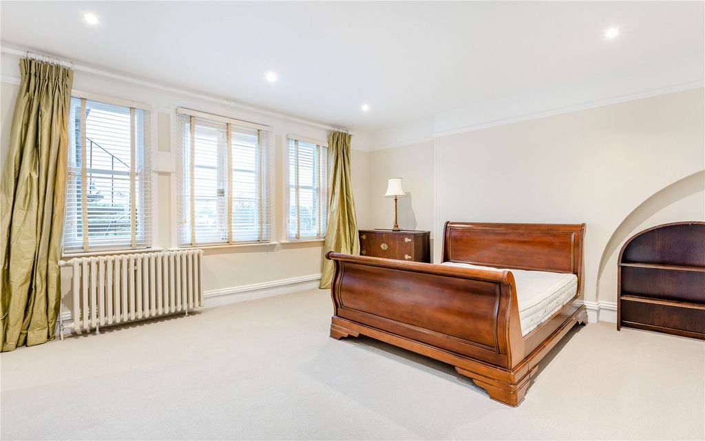Additional image 14 of 8 bed detached house to rentBrooklands Avenue, Cambridge, Cambridgeshire CB2