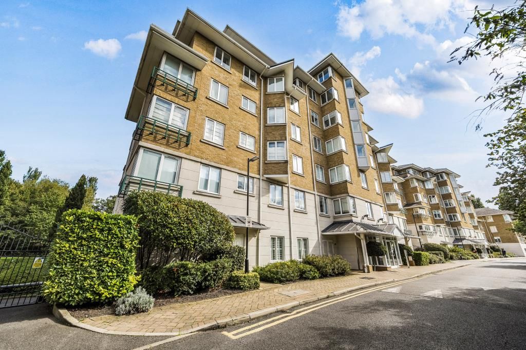 Additional image 22 of 3 bed flat to rentStrand Drive, Richmond TW9