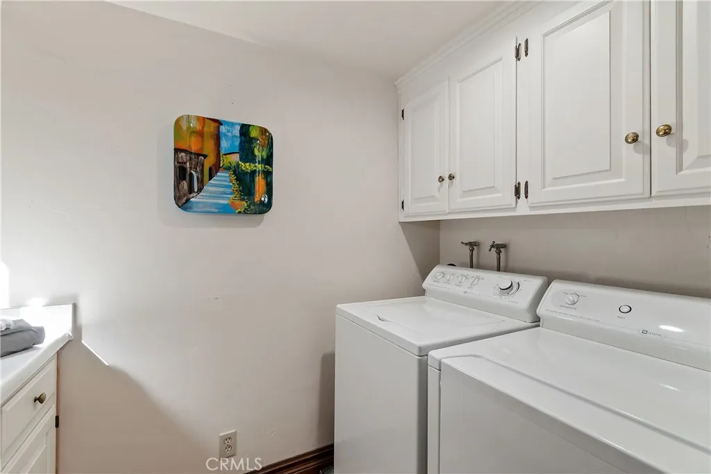 Additional image 119 of 26071 Walnut Hills Dr, Lake Arrowhead, CA 92352