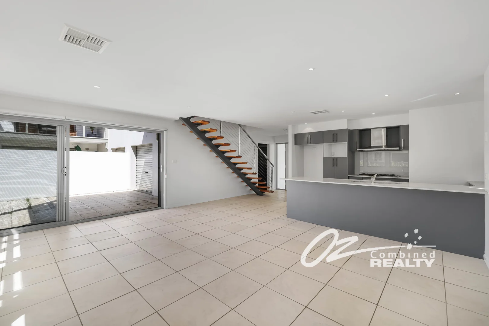 Additional image 3 of 2/80 Currambene Street, Huskisson NSW 2540