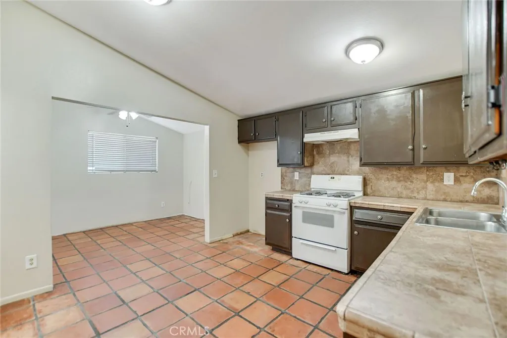 Additional image 44 of 3638 Candlewood St, Corona, CA 92879