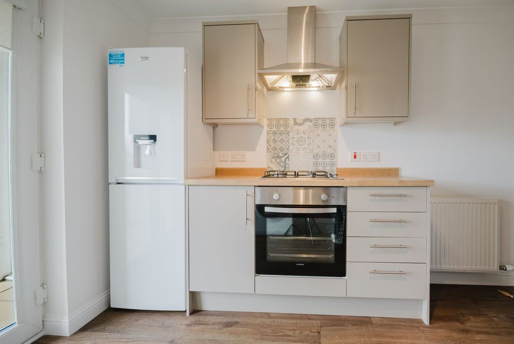 Additional image 8 of 2 bed flat to rent2 Jacks Gait, 8 Cassillis Road, Maybole KA19