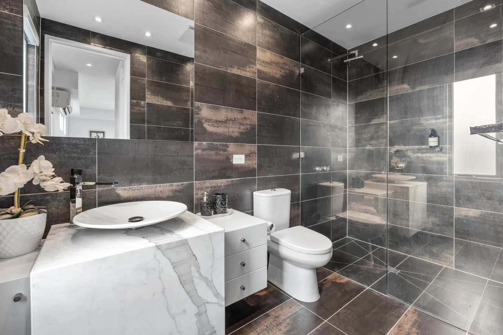 Additional image 21 of 5 Palfrey Green, Caroline Springs VIC 3023