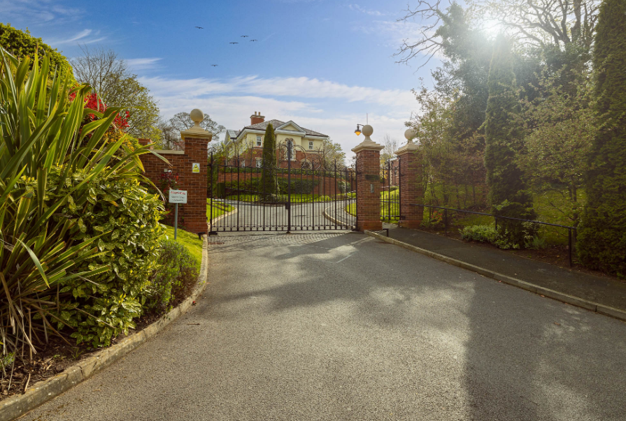 Additional image 7 of 2 bed flat to rentSt. Hilarys Park, Alderley Edge SK9