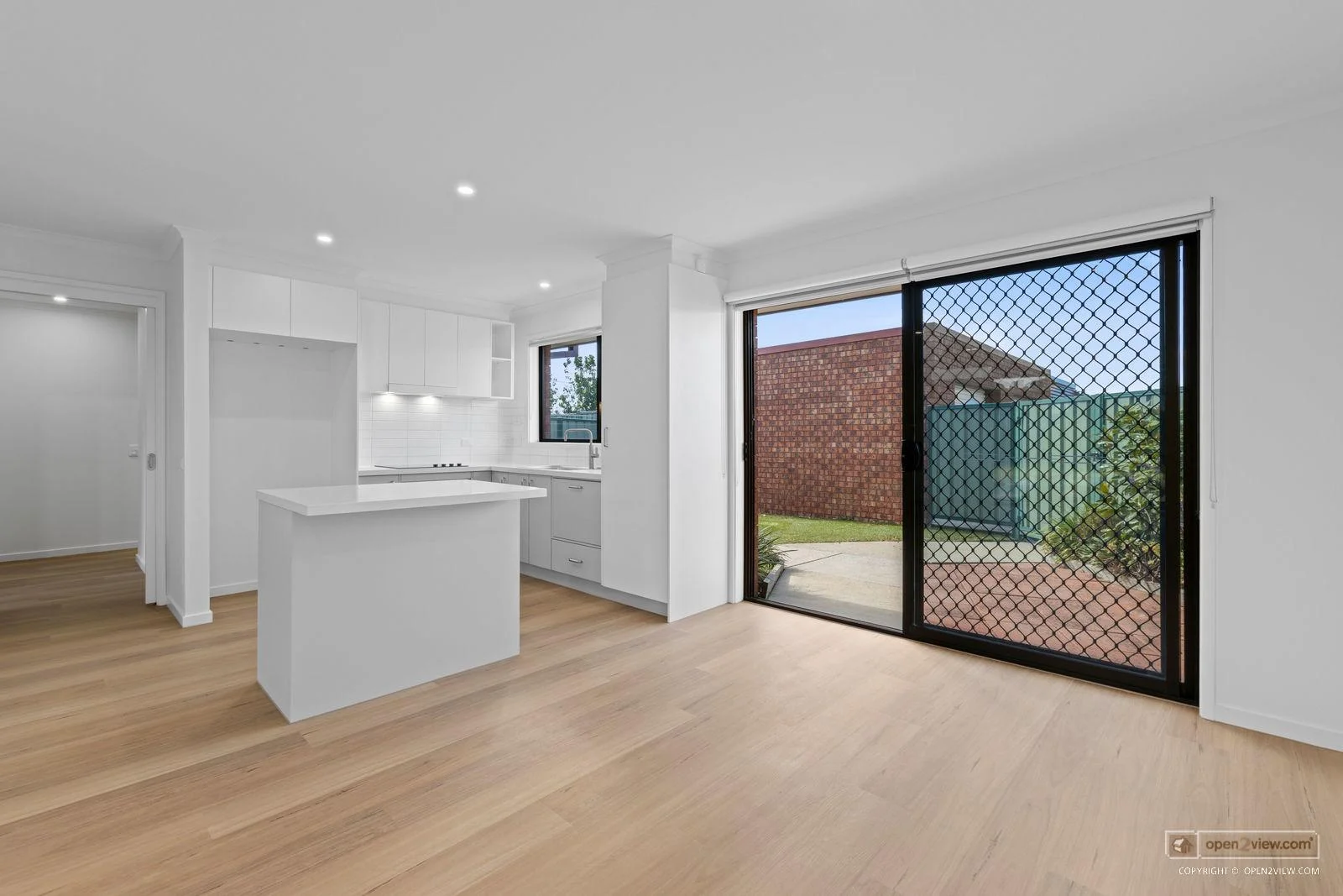 14/50 Barwarre Road, Marshall VIC 3216