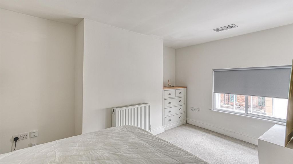 Additional image 6 of 2 bed flat to rentRoebuck House, Horninglow Street, Burton Upon Trent DE14