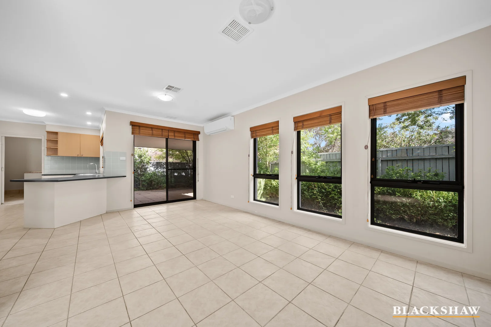 Additional image 5 of 4/15 Ironbark Circuit, Jerrabomberra NSW 2619