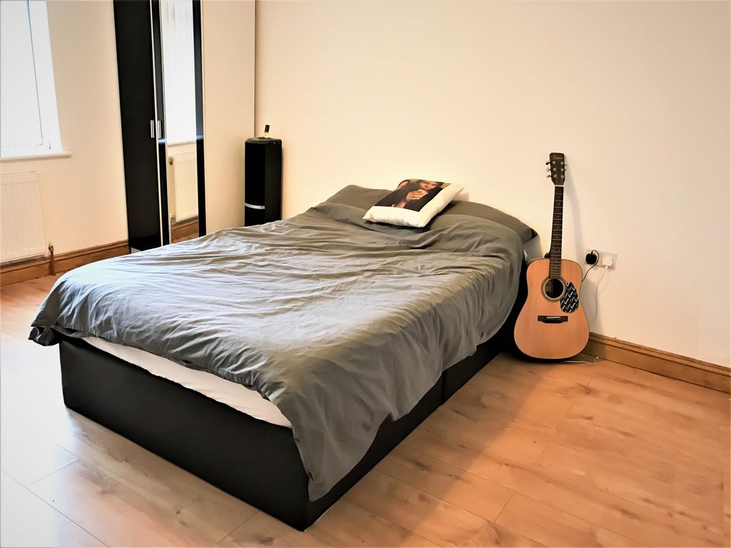 Additional image 5 of 8 bed semi-detached house to rentMuller Road, Bristol BS7