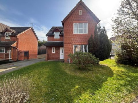 Yoxall Drive, Littledale L33