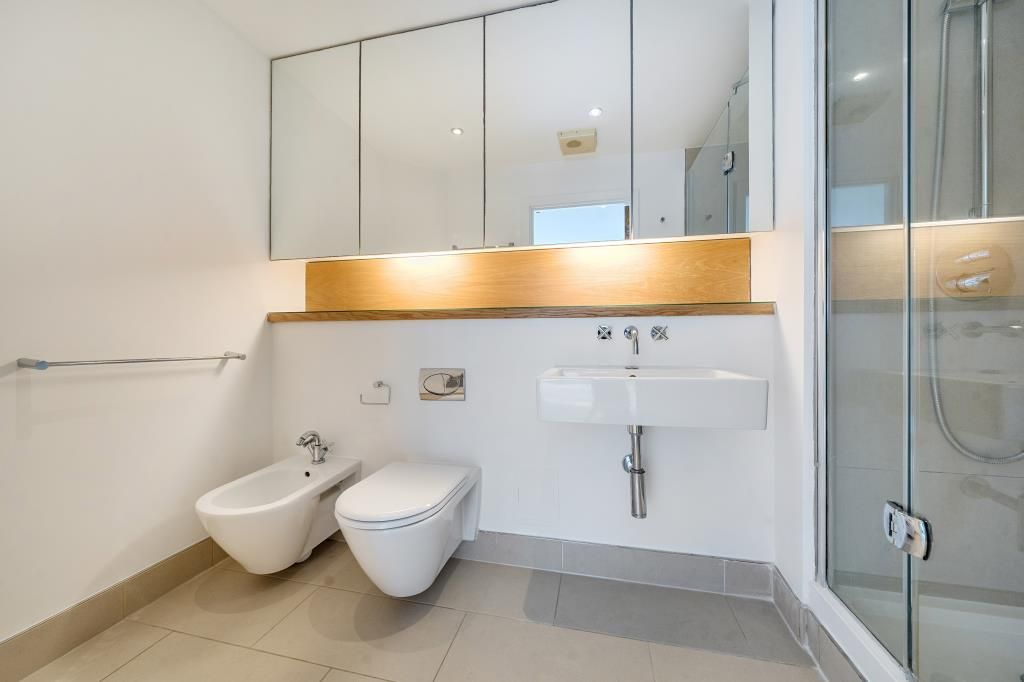 Additional image 18 of 3 bed flat to rentStrand Drive, Richmond TW9
