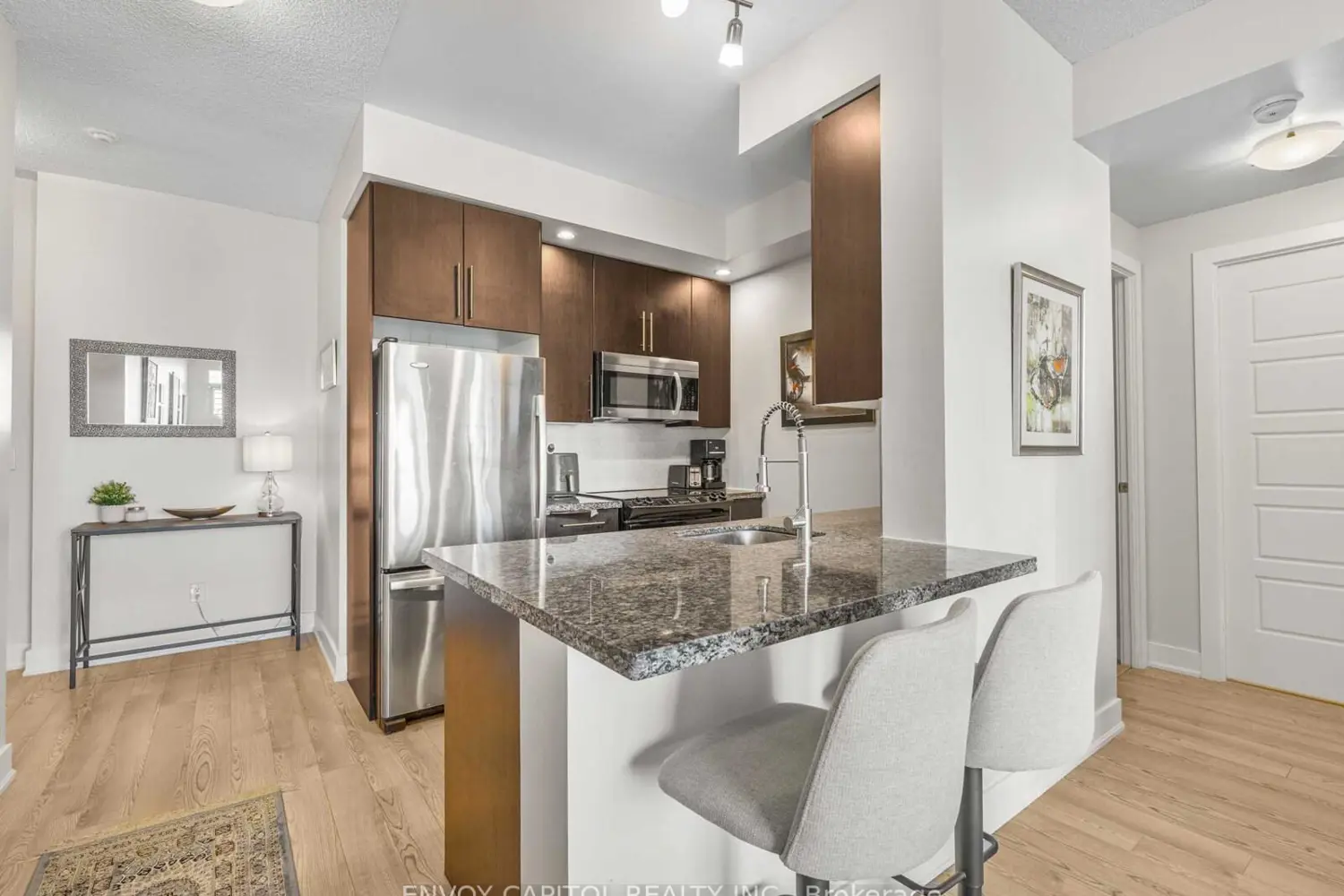 Additional image 11 of 28 Linden Street 1702