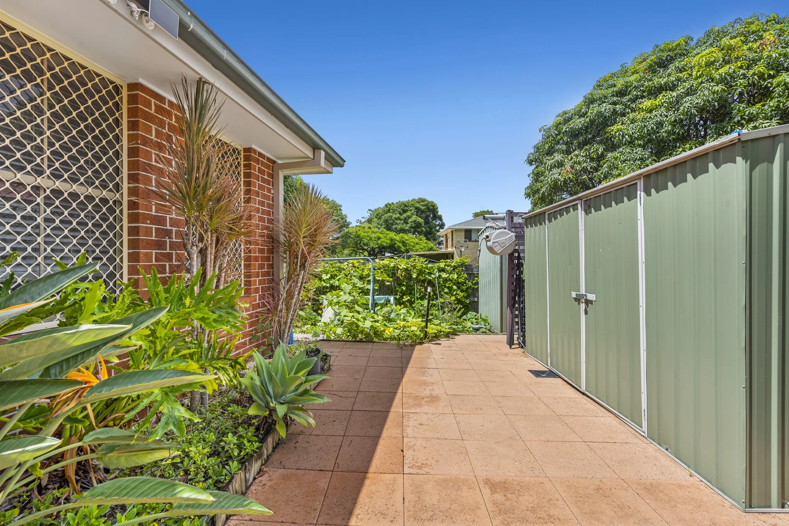 Additional image 26 of 8/18 Tallebudgera Creek Road, Burleigh Heads QLD 4220