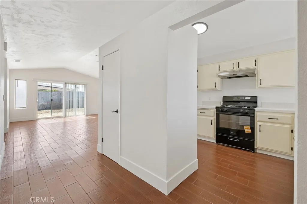 Additional image 6 of 1171 State Street, Hanford, CA 93230