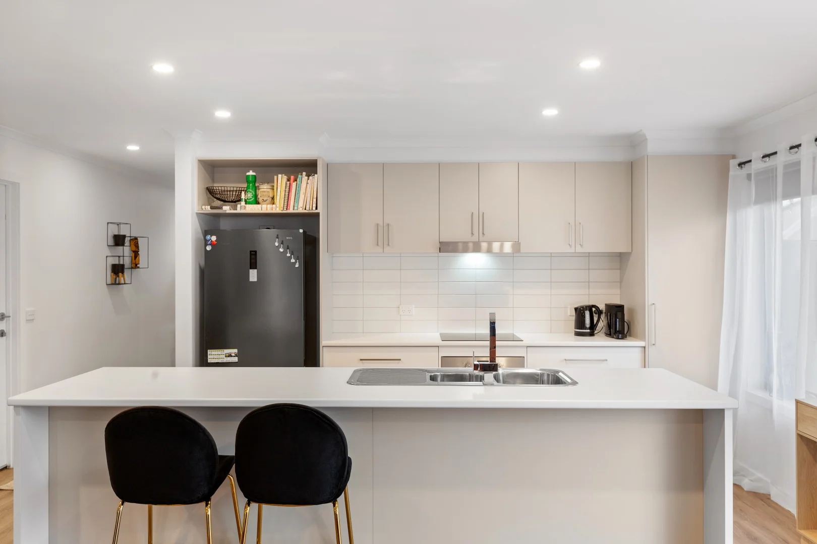 Additional image 3 of Unit 5/3 Highton Lane, Mansfield VIC 3722