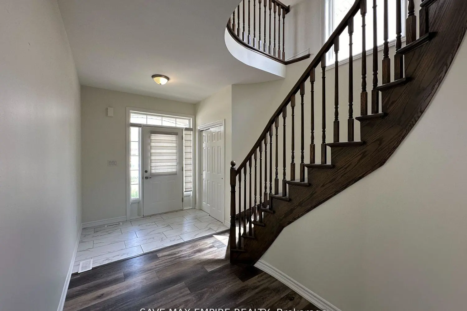 1499 Marina Drive photo 2