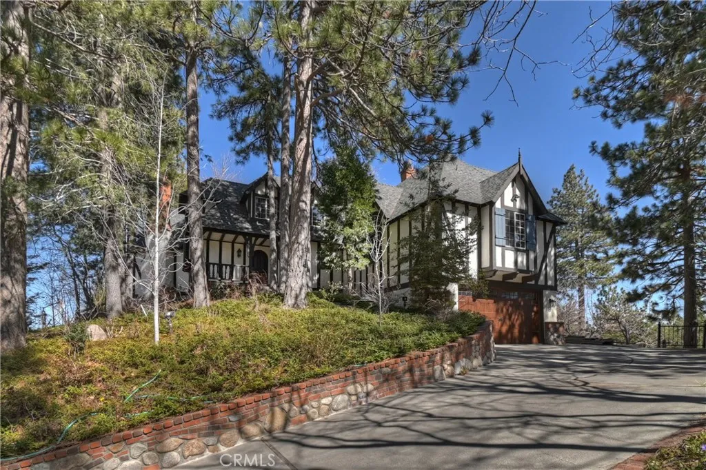 Additional image 128 of 26071 Walnut Hills Dr, Lake Arrowhead, CA 92352