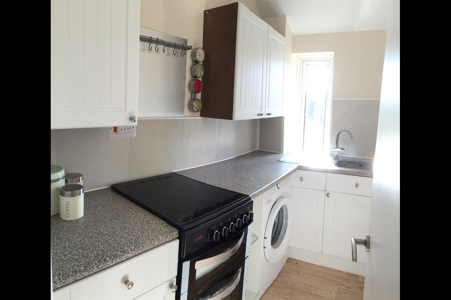 2 Bed Flat, St Andrews, BS6, N1 7GU
