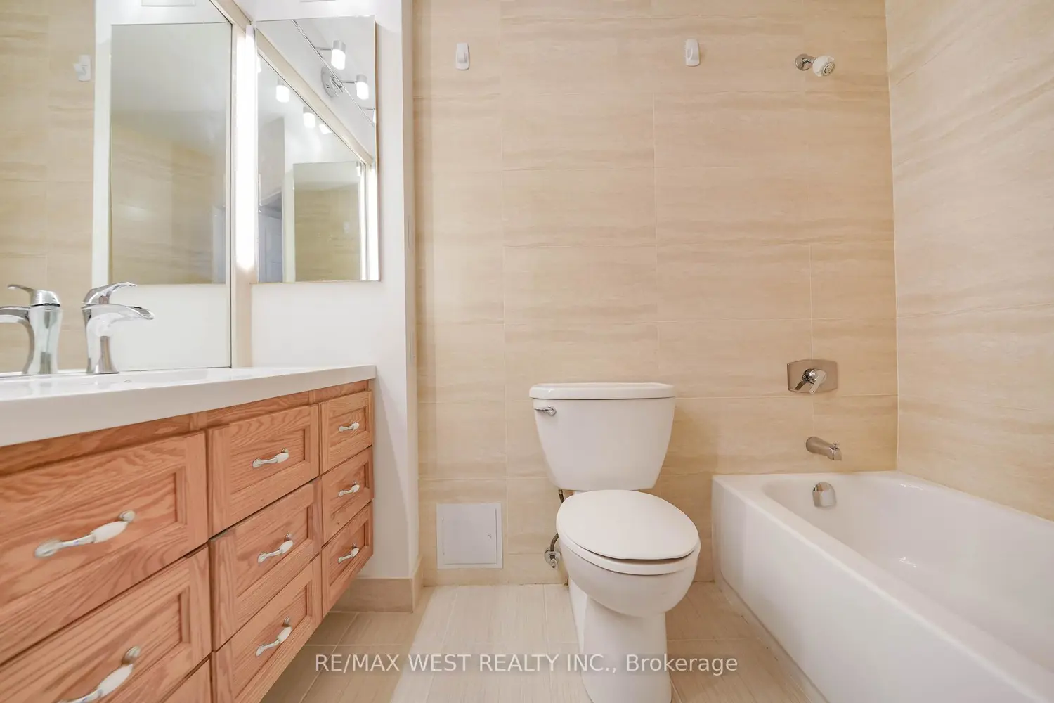 Additional image 8 of 1300 Bloor Street 1709