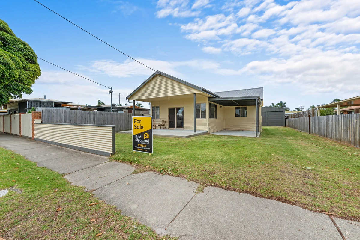 28 Carpenter Street, Lakes Entrance VIC 3909
